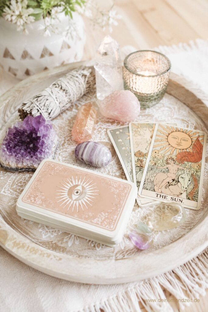 Tarot lernen für Anfänger Was Tarot ist – und was es nicht ist